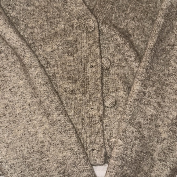 CC Home - Tan Sweater - Picture 3 of 3